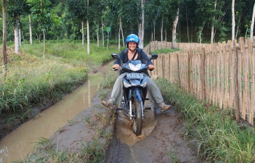 Zásady řízení motorky na Bali