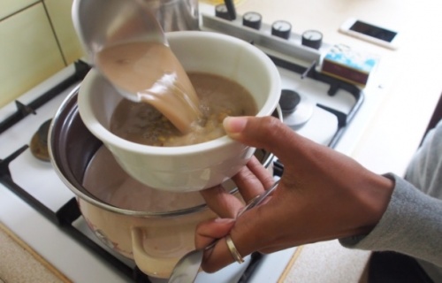 Vaření s Wulan: Bubur kacang ijo, “kaše” ze zelených fazolek